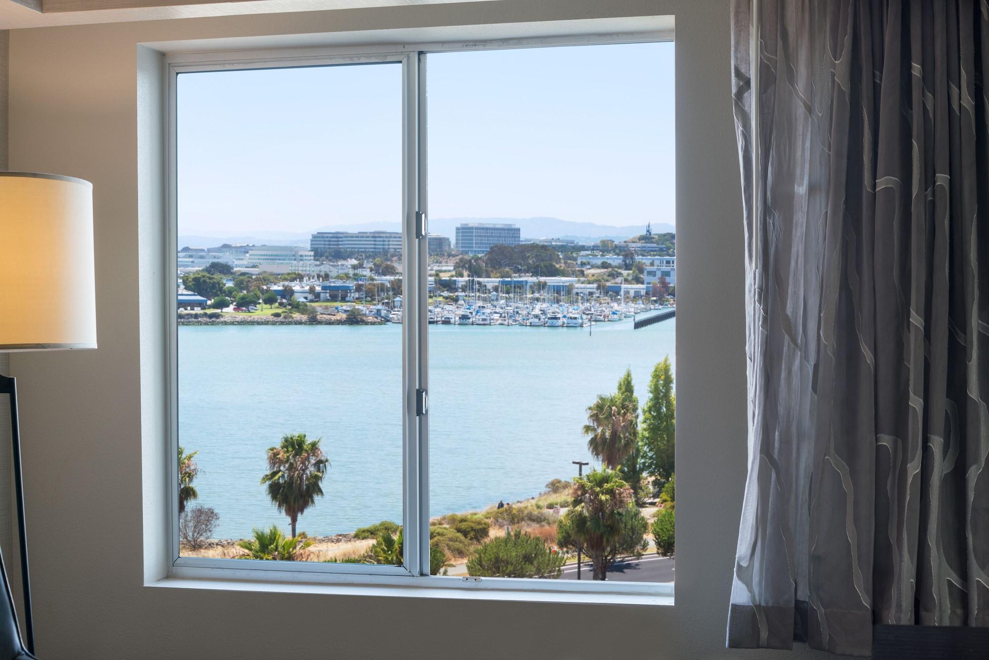 Doubletree By Hilton San Francisco Airport North Bayfront Hotel Brisbane Bagian luar foto