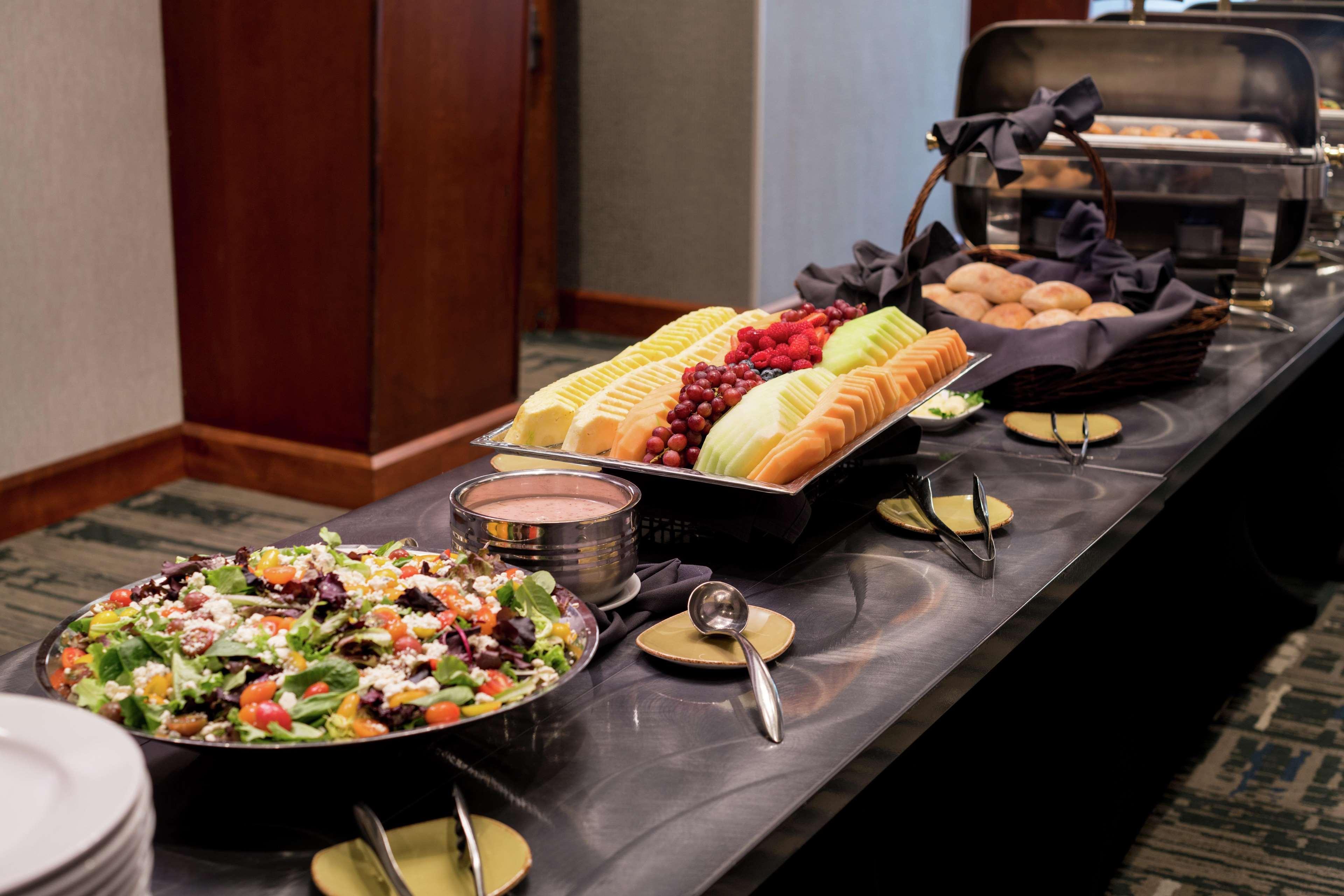 Doubletree By Hilton San Francisco Airport North Bayfront Hotel Brisbane Bagian luar foto