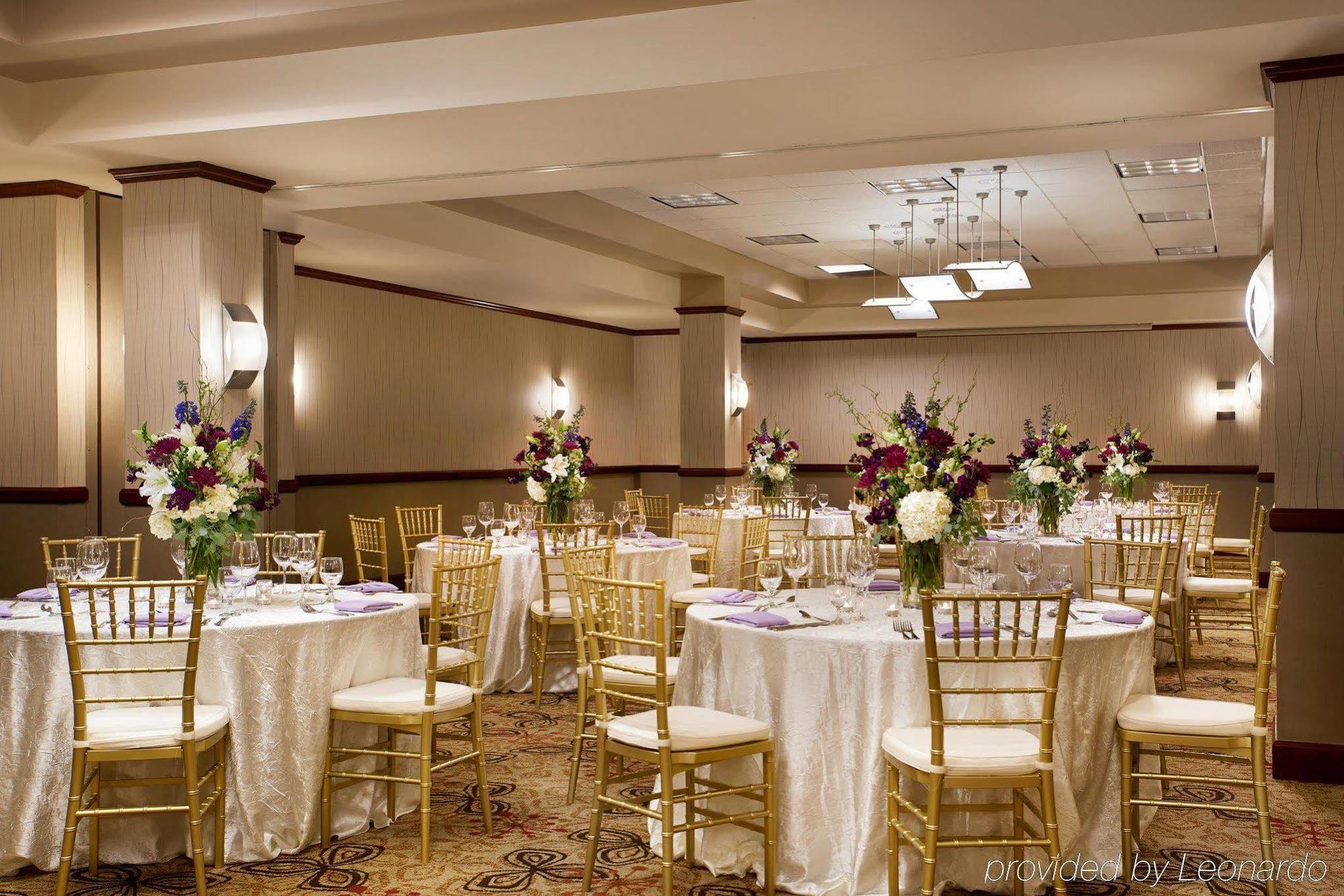 Doubletree By Hilton San Francisco Airport North Bayfront Hotel Brisbane Bagian luar foto