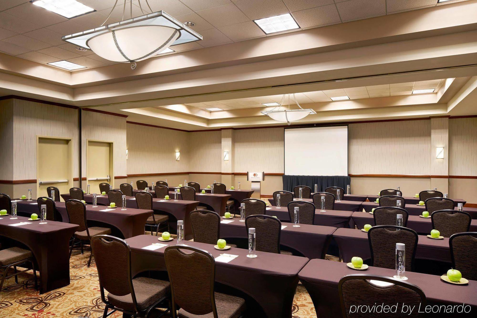 Doubletree By Hilton San Francisco Airport North Bayfront Hotel Brisbane Bagian luar foto